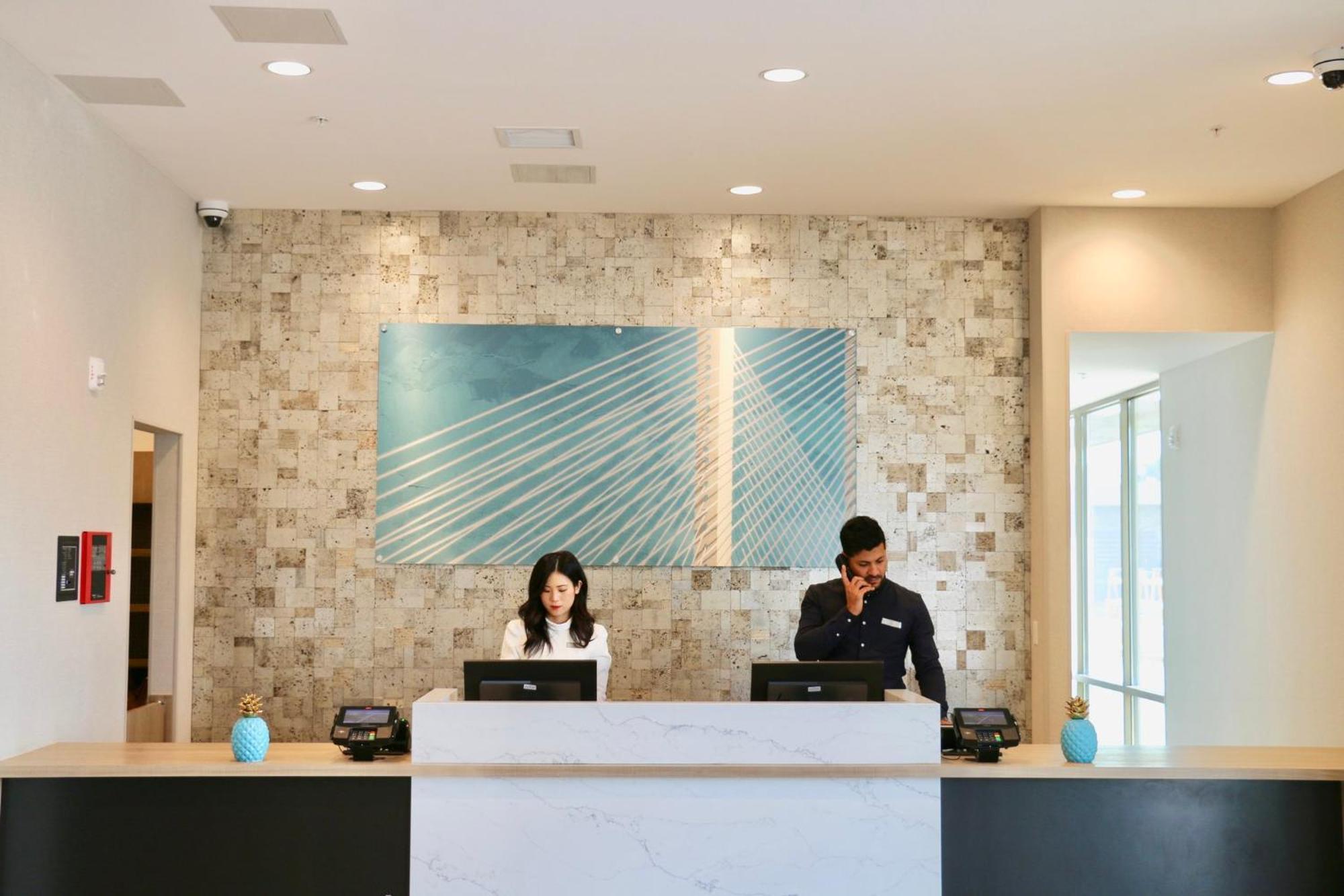 Staybridge Suites - Long Beach Airport By Ihg المظهر الخارجي الصورة